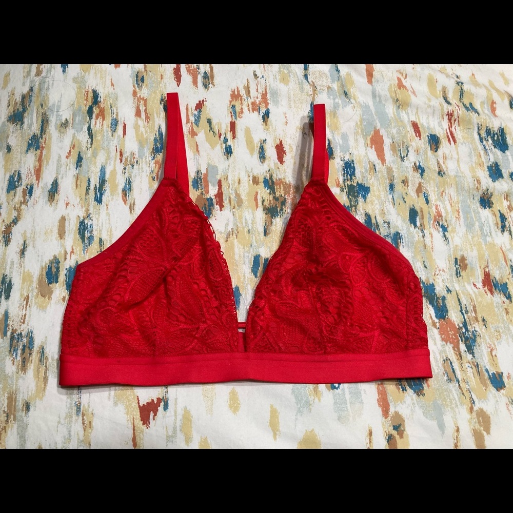 Lively - The Palm Lace Busty Bralette